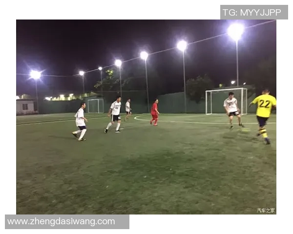 足球明星如星辰璀璨在绿茵场上舞动激情与荣耀的诗意瞬间 足球明星如星辰璀璨在绿茵场上舞动激情与荣耀的诗意瞬间