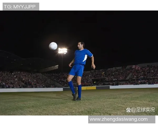 最二的足球明星如何在赛场上逆袭成传奇的故事与启示